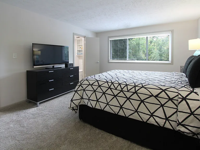 Latvian Village Apartments — Photo 8