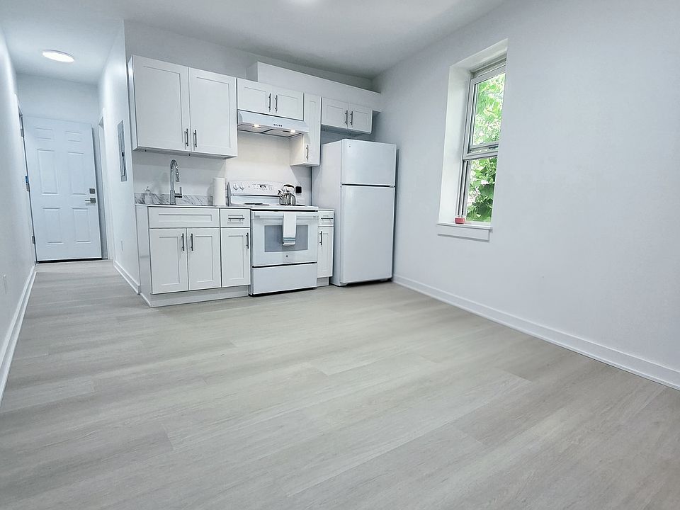 1st image of 4 S 4th St #6