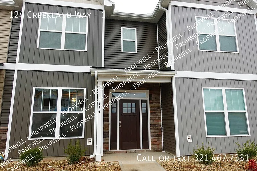 3 bed, 2.5 bath, 1579 sqft, $1,690 — Photo 1