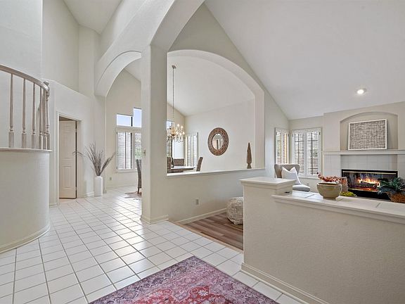 3rd image of 125 Silverado Springs Drive