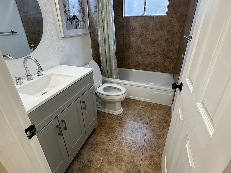 621 Tammi Way — Photo 5