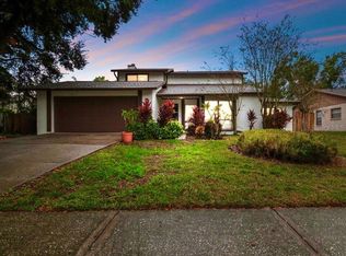 417 Bloomingfield Dr, Brandon, FL 33511