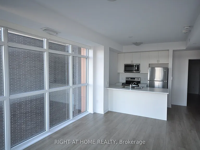 450 Dundas St E #306 — Photo 6