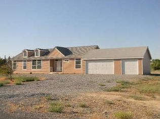 3421 W Shadow Mountain St, Pahrump, NV 89060