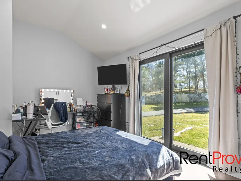 517 Country View Dr #1 — Photo 8