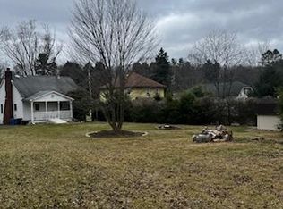 261 Old Plank Rd, Butler, PA 16002