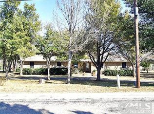 440 S Walnut Grove Rd, Midlothian, TX 76065