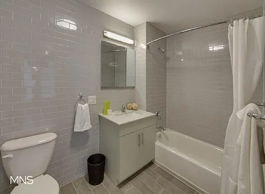 Rented by MNS Marketing | media 9