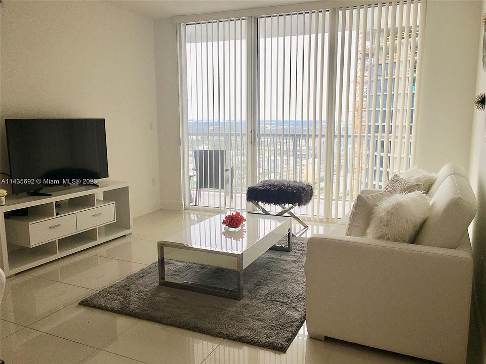 1st image of 1750 N Bayshore Dr APT 5109