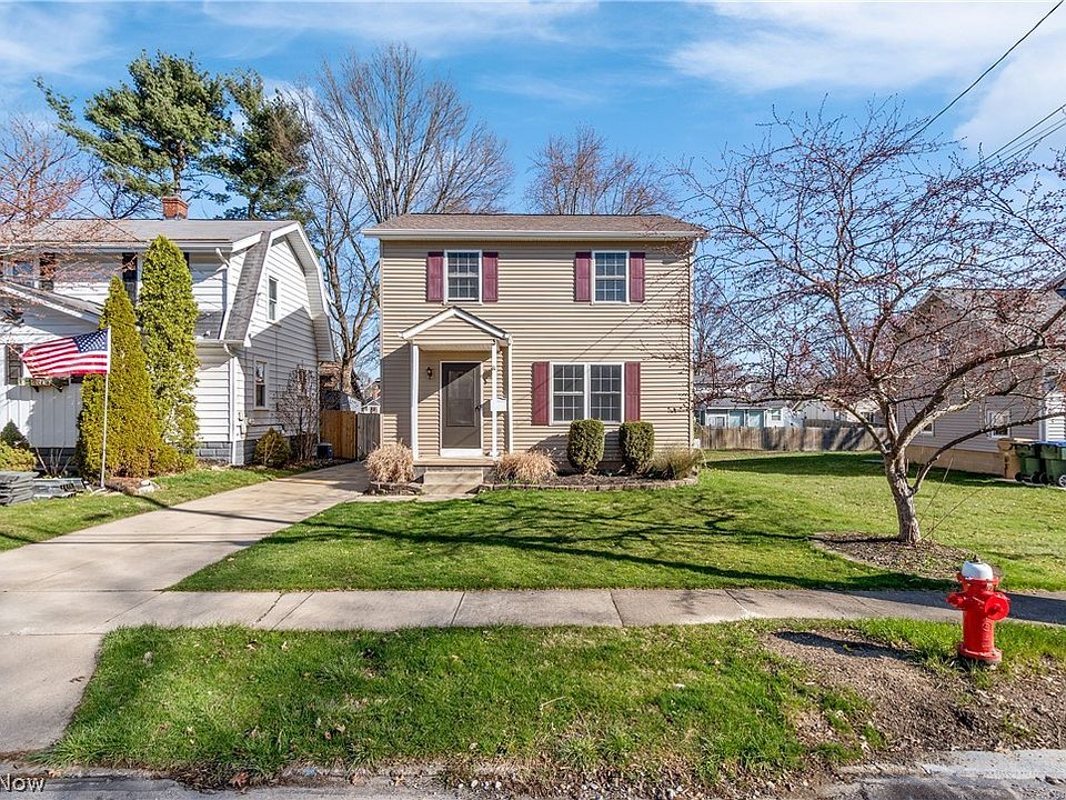 1st image of 709 Marguerite Ave