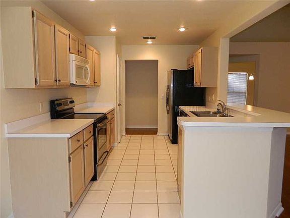 5th image of 14526 Talapo Ln