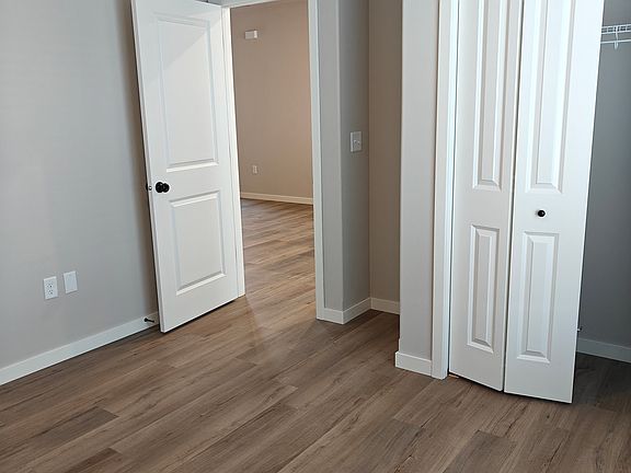 5th image of 108 Heritage Dr
