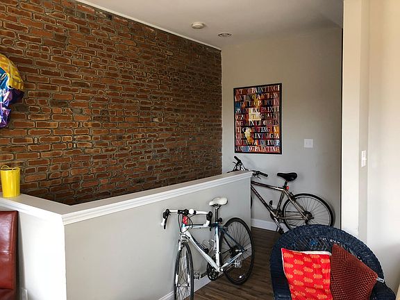 5th image of 4555 Oakland Ave #A