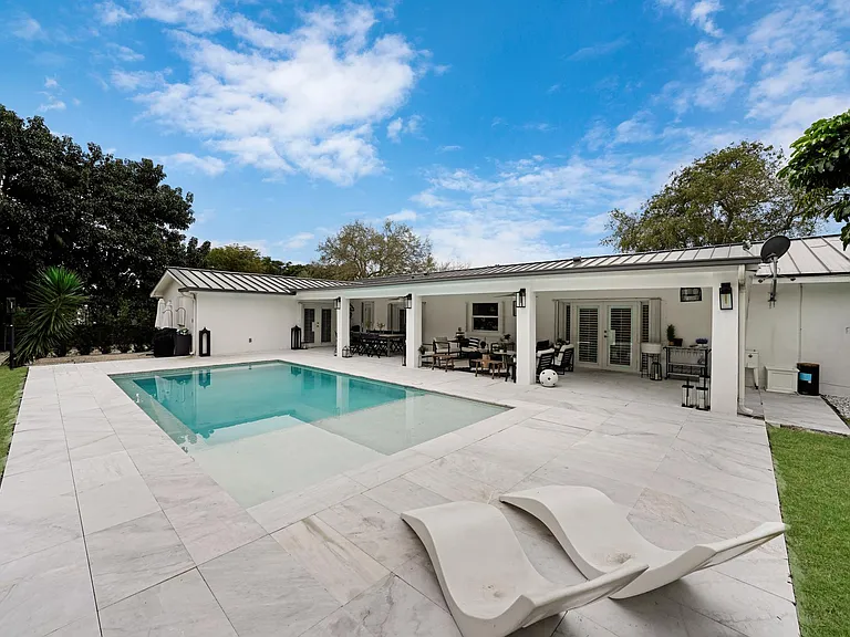 15315 SW 78th Ct — Photo 4