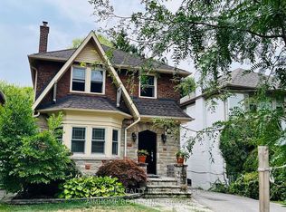 125 Chaplin Cres #BASEMENT, Toronto, ON M5P 1A6