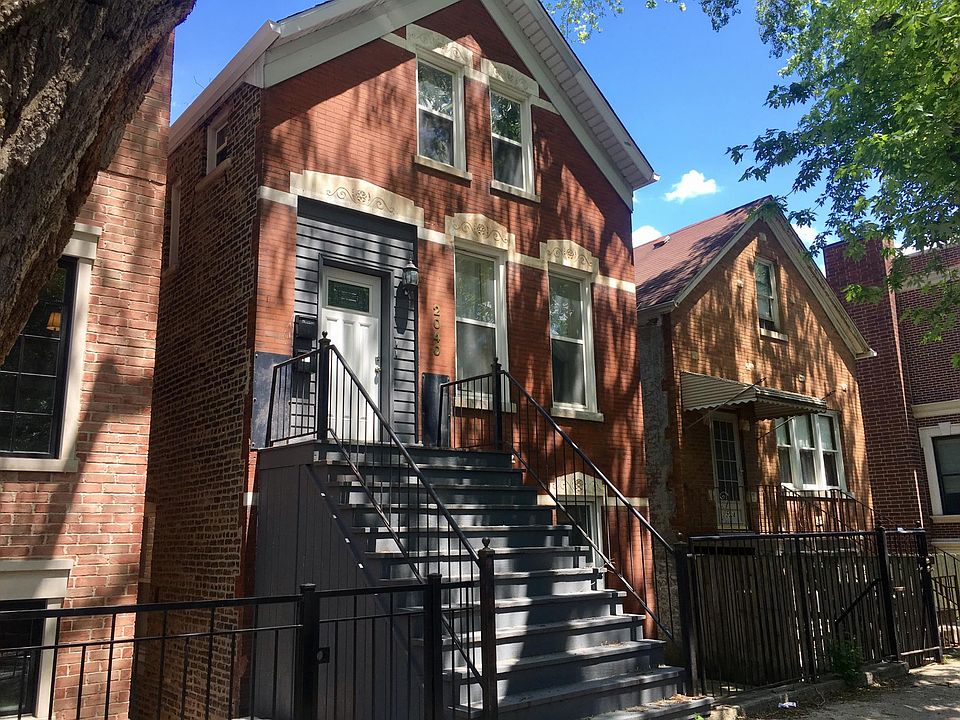 1st image of 2040 W McLean Ave