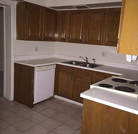 3rd image of 5011 Avery Rd