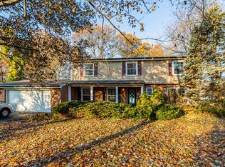 1015 Huthmaker Ave, Saint Louis, MO 63122