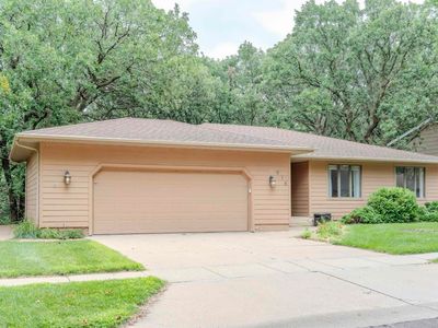 916 N Savannah Dr, Sioux Falls, SD, 57103