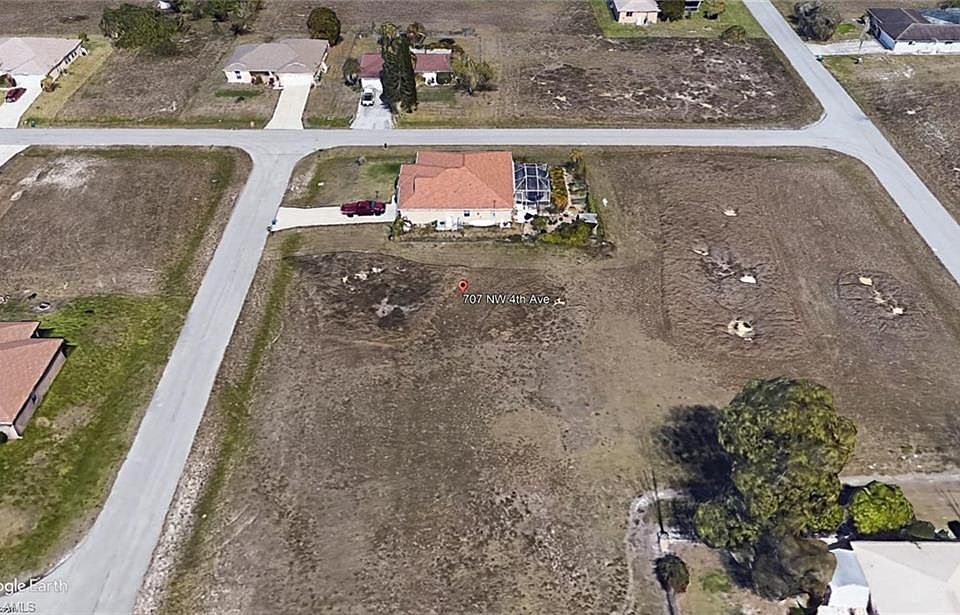 2nd image of 707 NW 4th Ave
