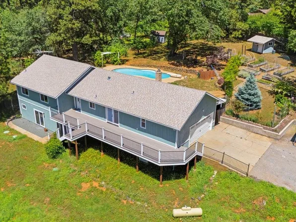 10704 Round Valley Rd, Grass Valley, CA 95949