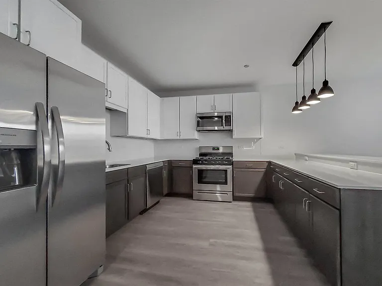 The Raven Residences — Photo 2