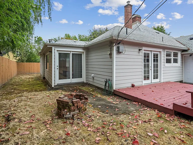 9520 SW Cypress St — Photo 31