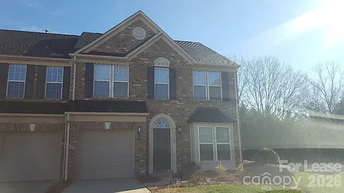 2339 Whitford Ln Photo 1
