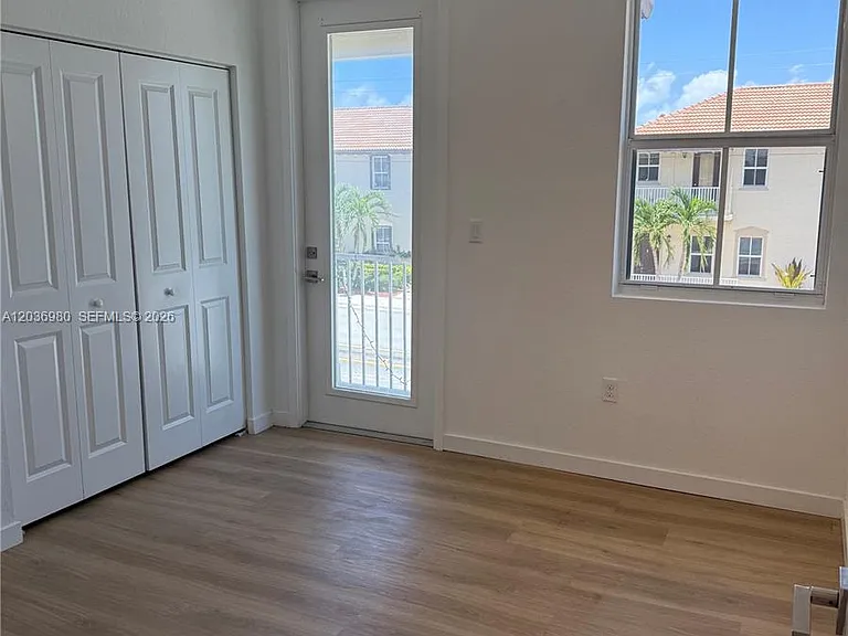 24360 SW 117th Ave — Photo 11