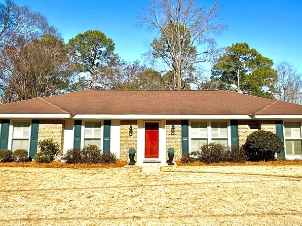 1387 Pine Ridge Rd, Montgomery, AL 36109