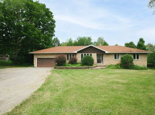 306 Lynx Hollow Rd, Mississippi Mills, ON K0A2X0