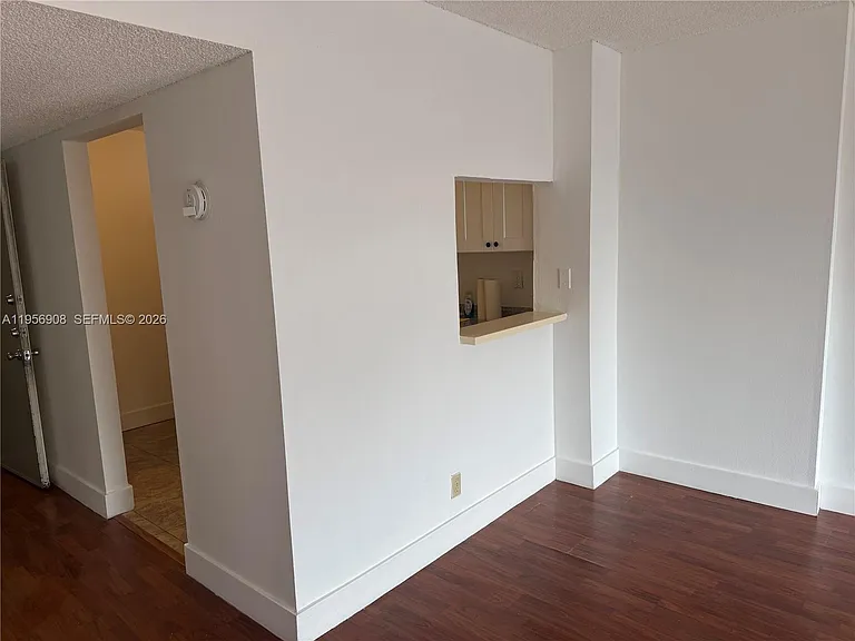 7900 Camino Cir #403 — Photo 9