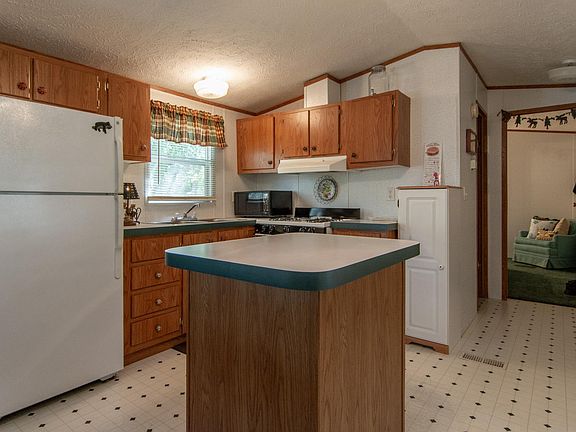 2nd image of 15634 County Road 1 #24