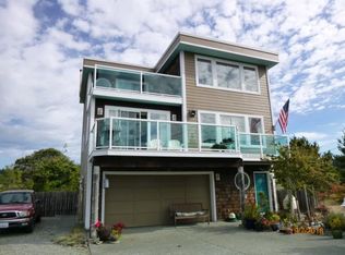 194 Keystone Ave, Coupeville, WA 98239