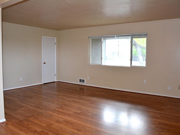 3rd image of 220 N Fanning Ave APT 48