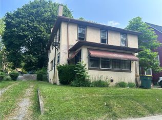 182 Parsells Ave, Rochester, NY 14609