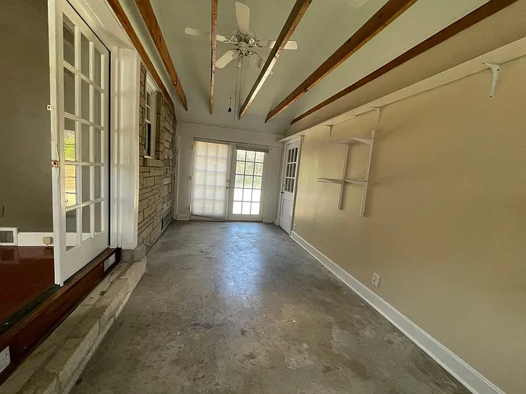 501 Fairlawn Rd — Photo 15