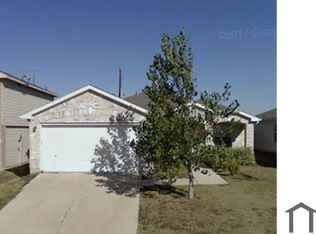 9033 Prairie Bluff Dr, Dallas, TX 75227