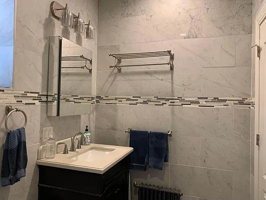 Rented by Voro New York | media 28