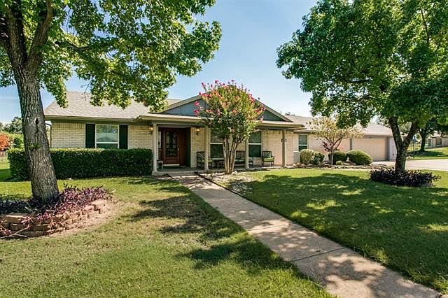 1st image of 3225 Brookhaven Club Dr