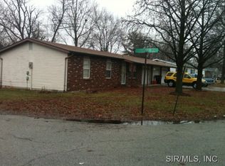 1025 W Hickory St, Jerseyville, IL 62052