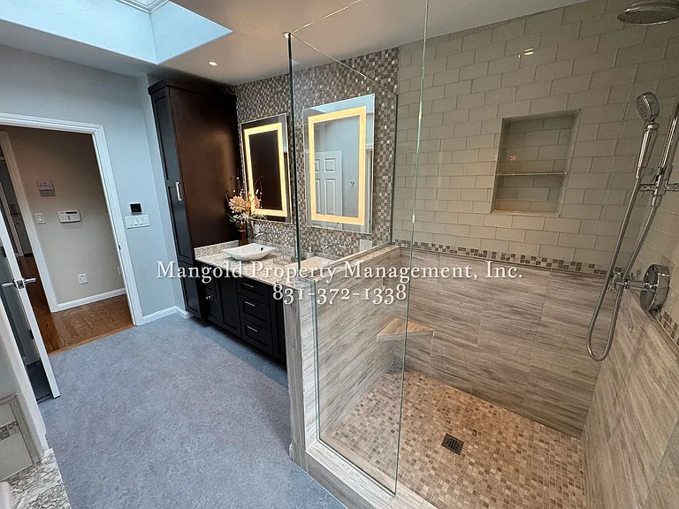926 Ruth Ct — Photo 21