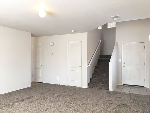 2nd image of 9505 Cerro Largo Pl NW