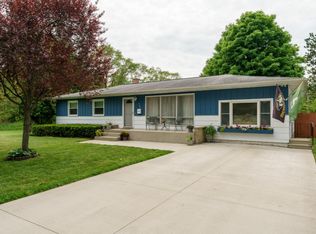 403 N Harris St, Paw Paw, MI 49079