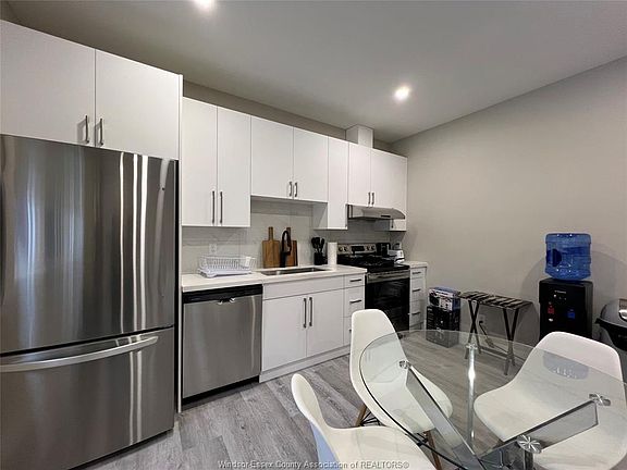 5th image of 917 McKay Ave #1-5