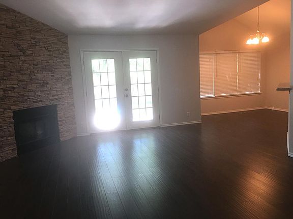 Living Room Breakfast Room