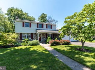 144 S 4th St, Quakertown, PA 18951