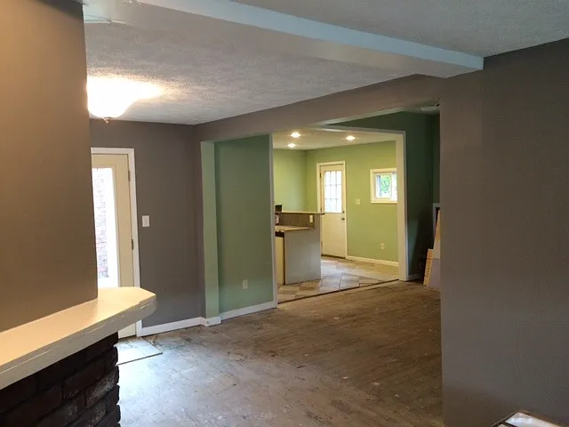 428 Valley St photo 1