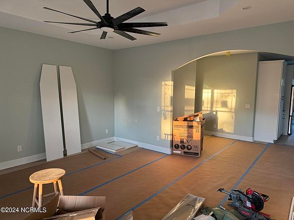2nd image of 106 NE 52nd Street