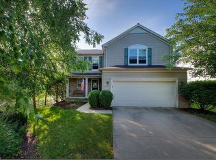544 Canterbury Ln, Northfield, OH 44067